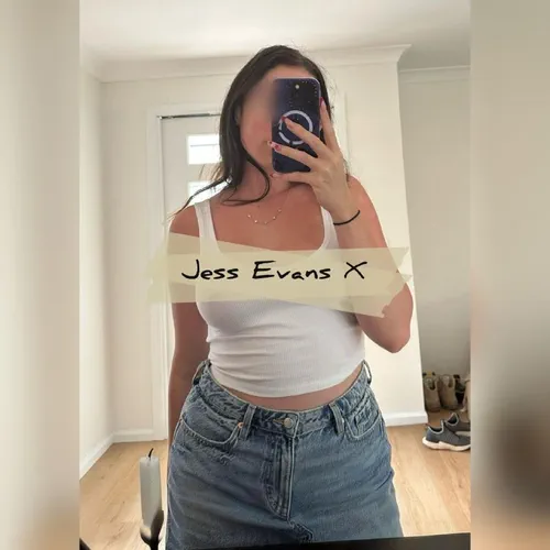 Jess Evans X
