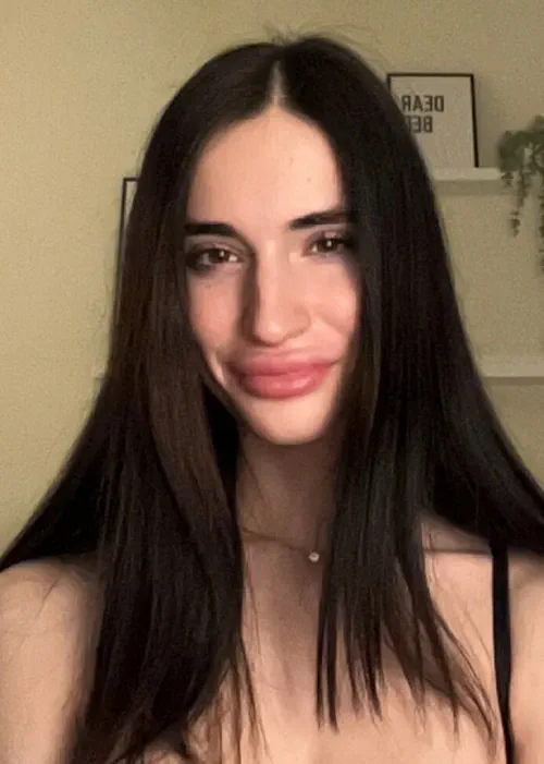 Naya Dickson