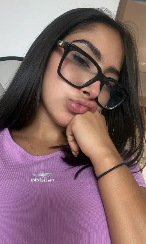 Daniela Antury profile